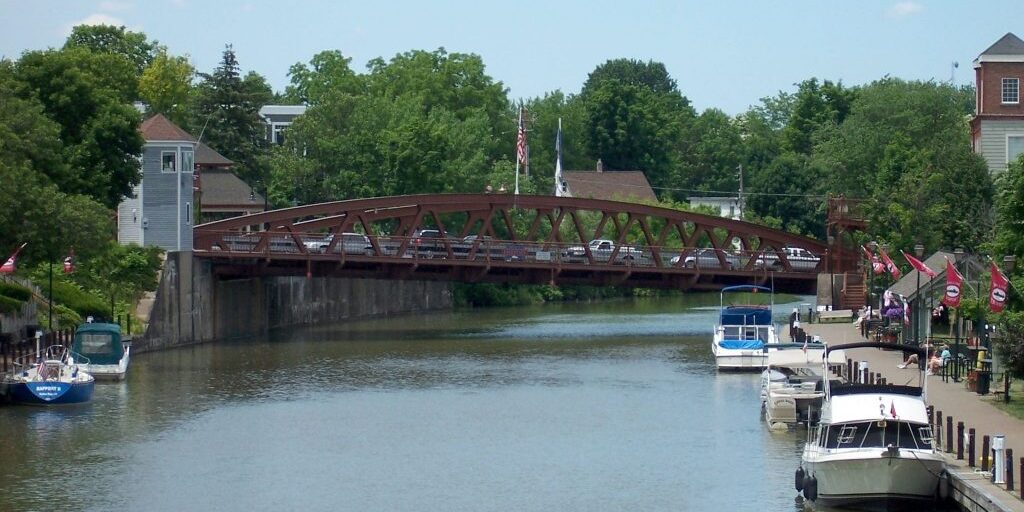 Erie Canal Fairport Lift Bridge
